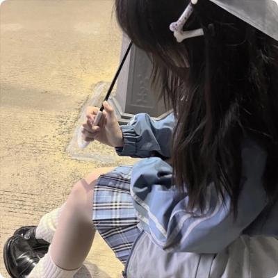 脑浆炸裂少女